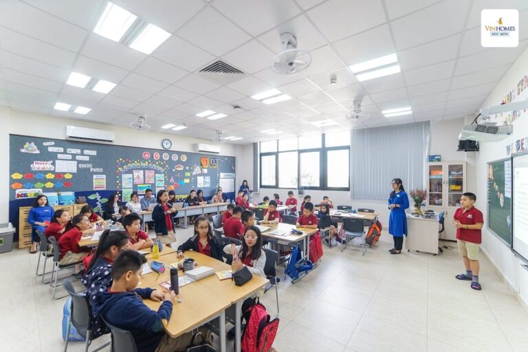 Học phí Vinschool Hóc Môn & Đánh giá Chương trình Giáo dục