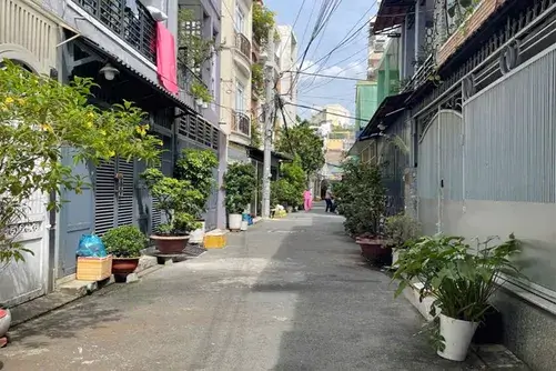 TIẾT KIỆM ĐẾN 30% khi mua nhà nát Tân Bình