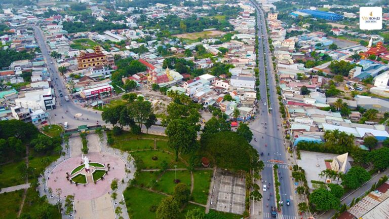 Vinhomes Hóc Môn: Lựa chọn an cư mới cho gia đình trẻ từ nội đô?