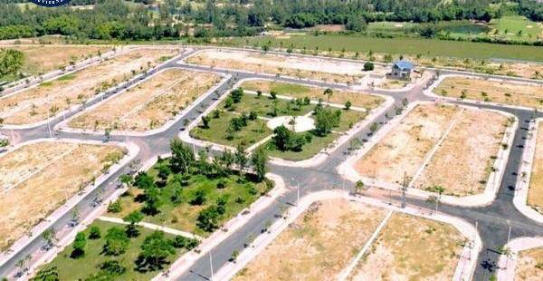 Bán chung cư TP.HCM mua đất nền tỉnh lân cận: Lời khuyên đầu tư 2024